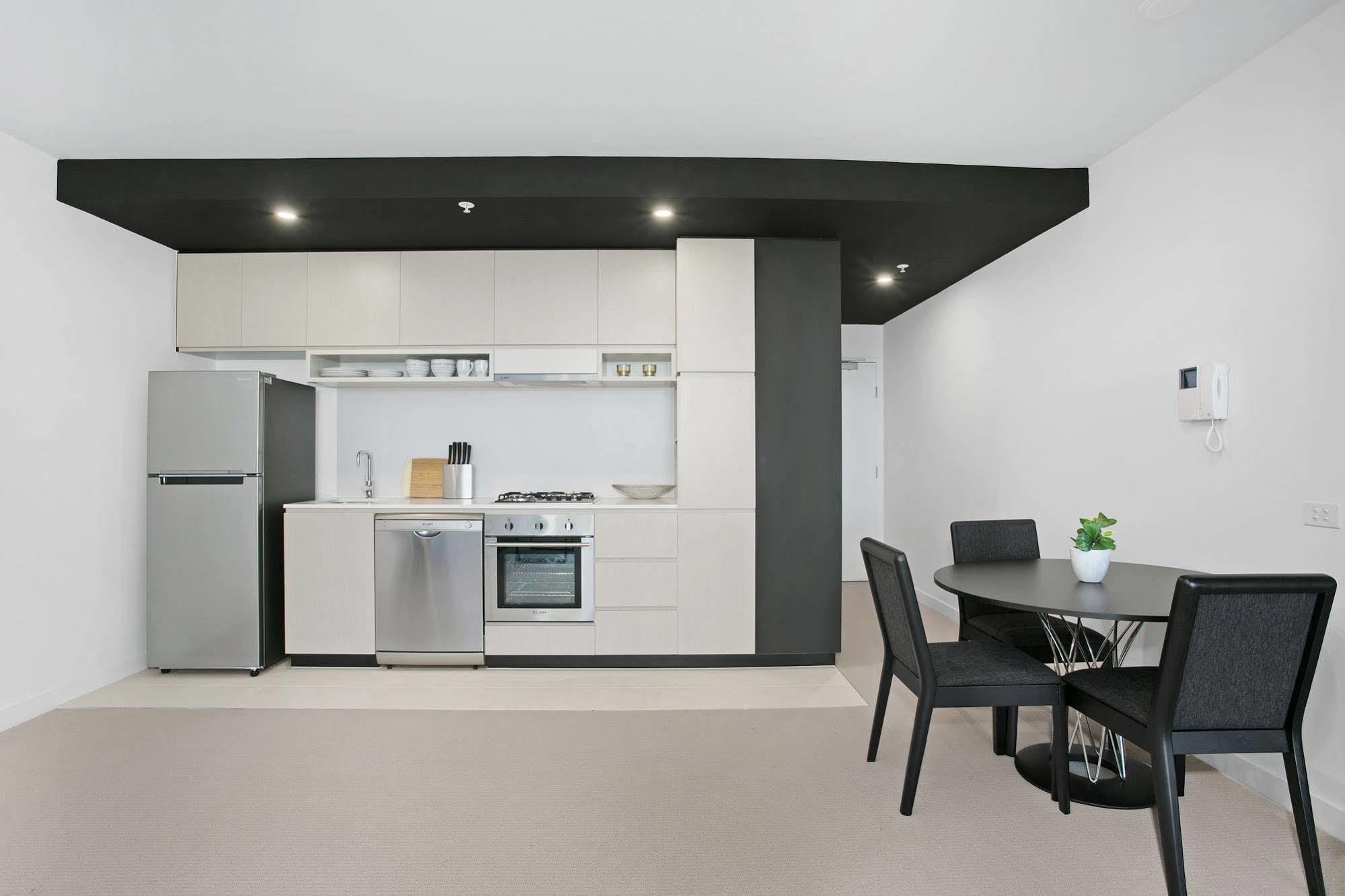 Clayton Serviced Apartments Exterior photo